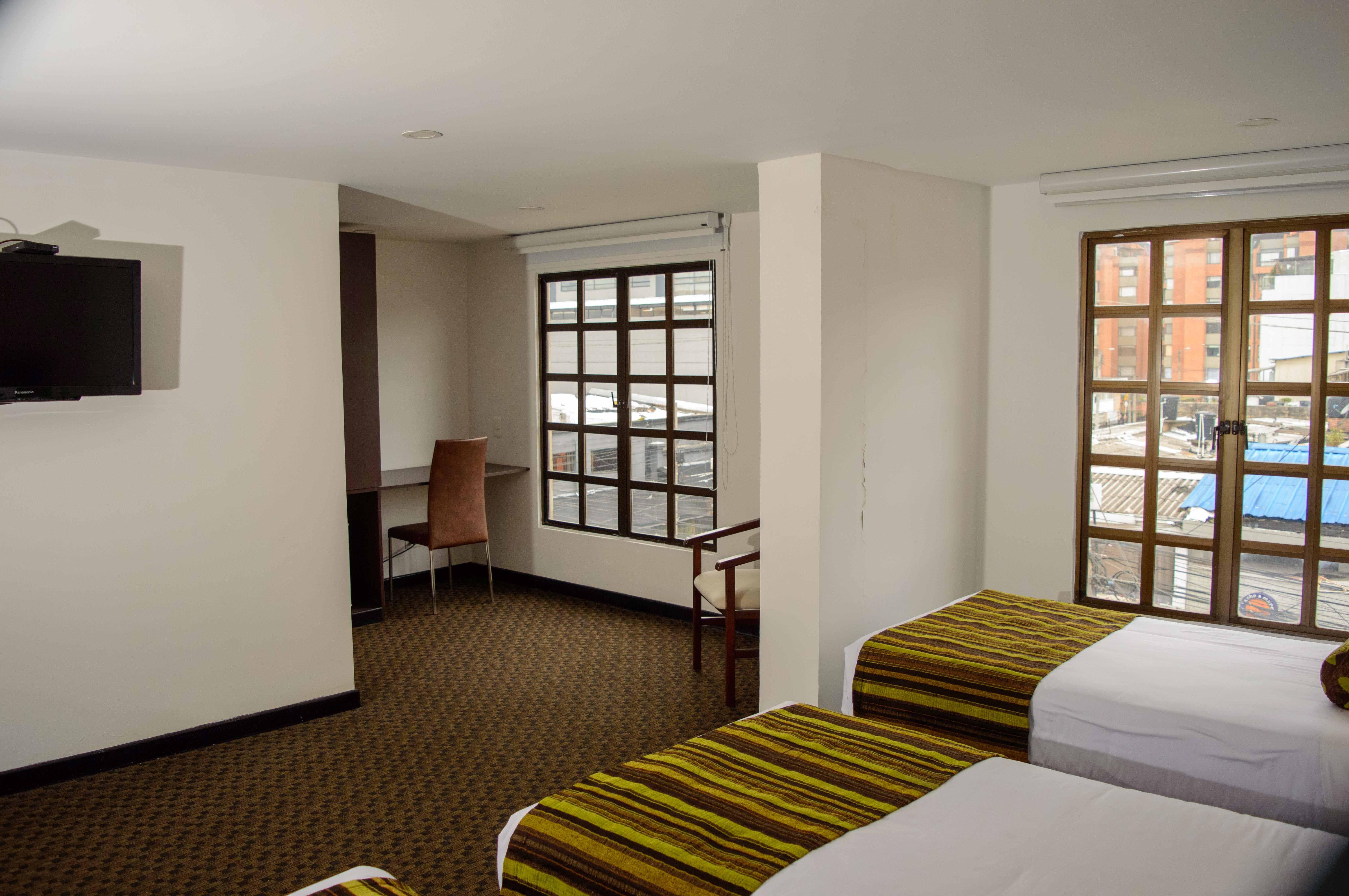 Hotel Castellana 95 โบโกตา ภายนอก รูปภาพ