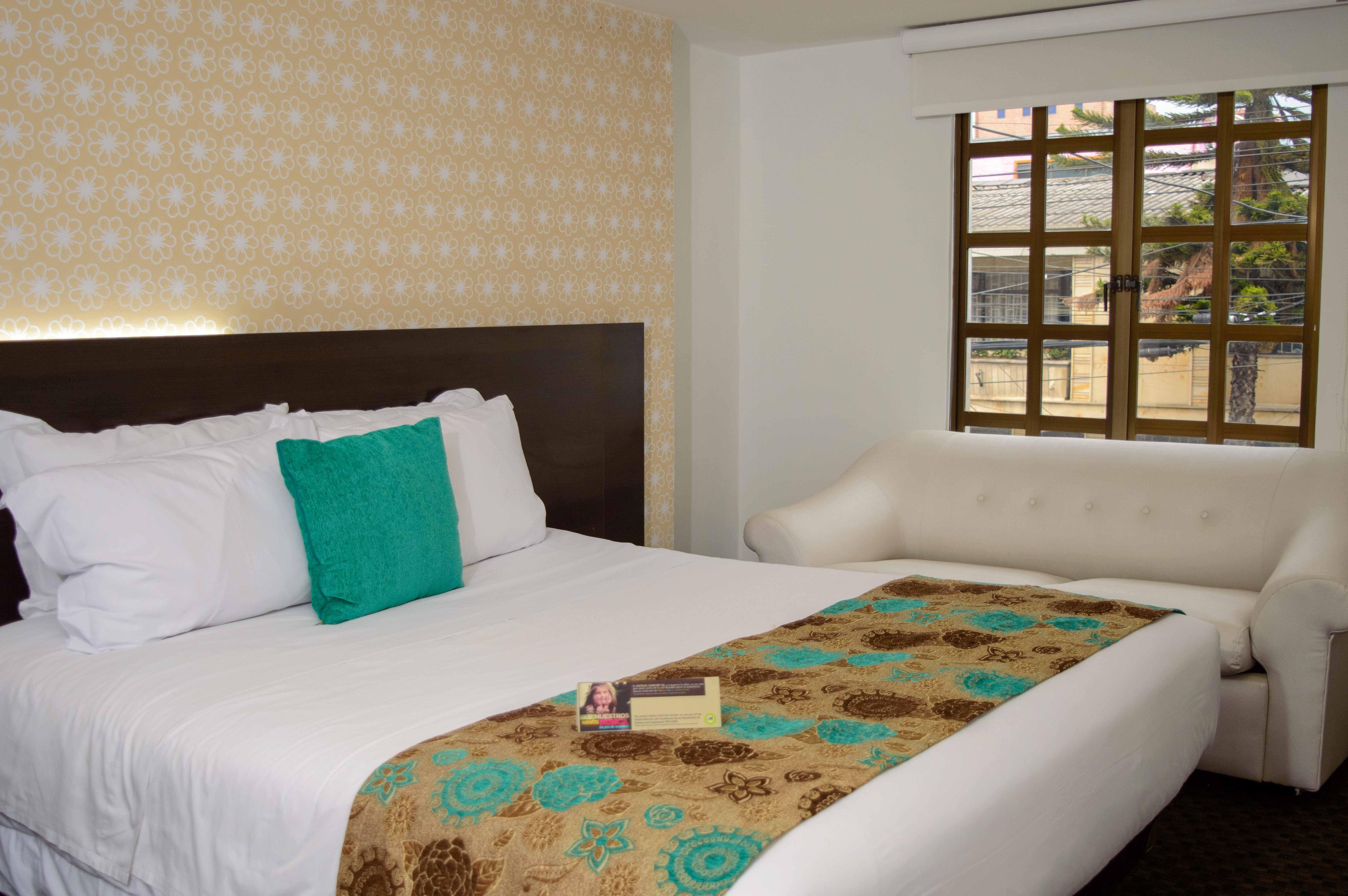 Hotel Castellana 95 โบโกตา ภายนอก รูปภาพ