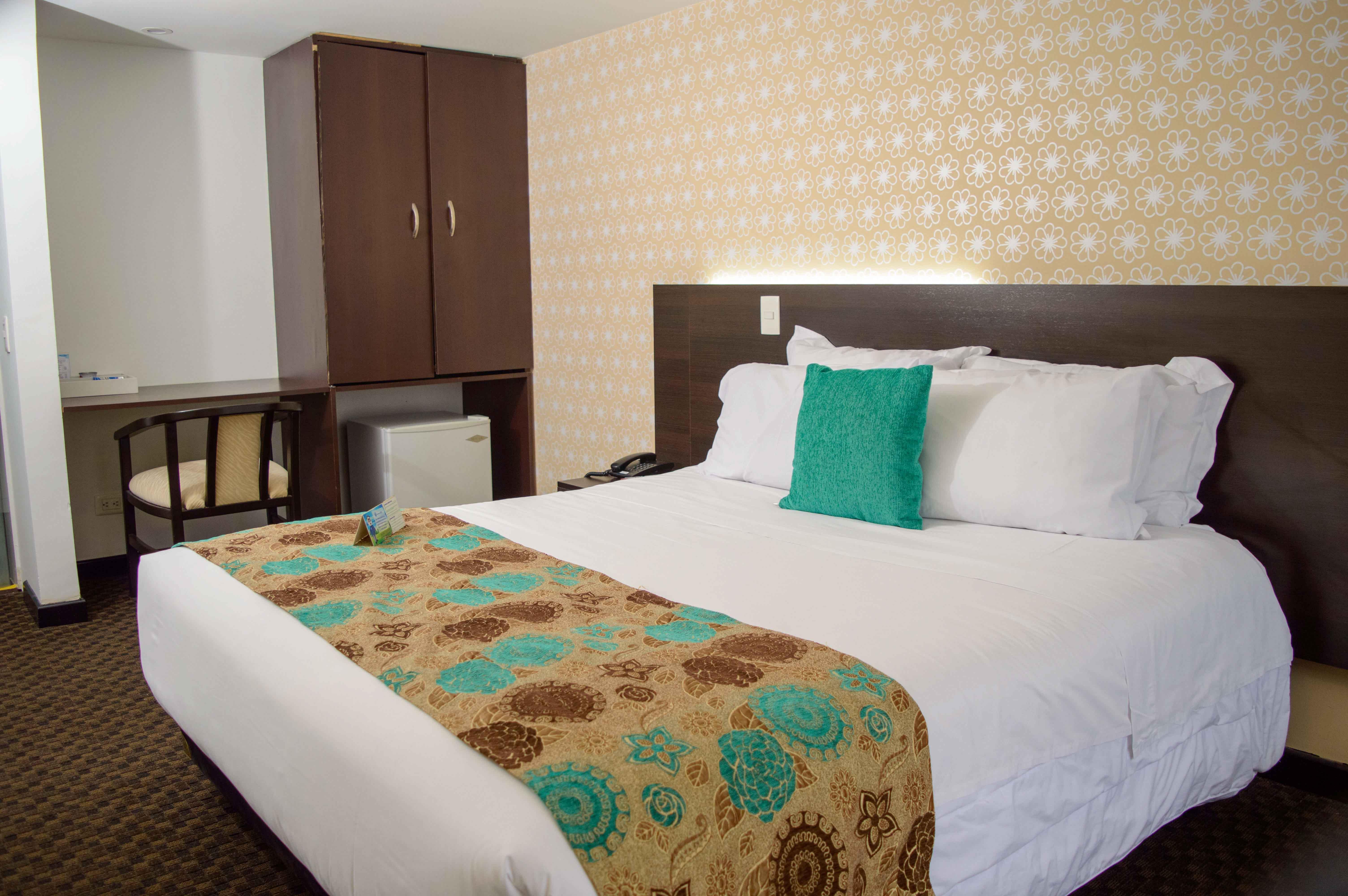 Hotel Castellana 95 โบโกตา ภายนอก รูปภาพ