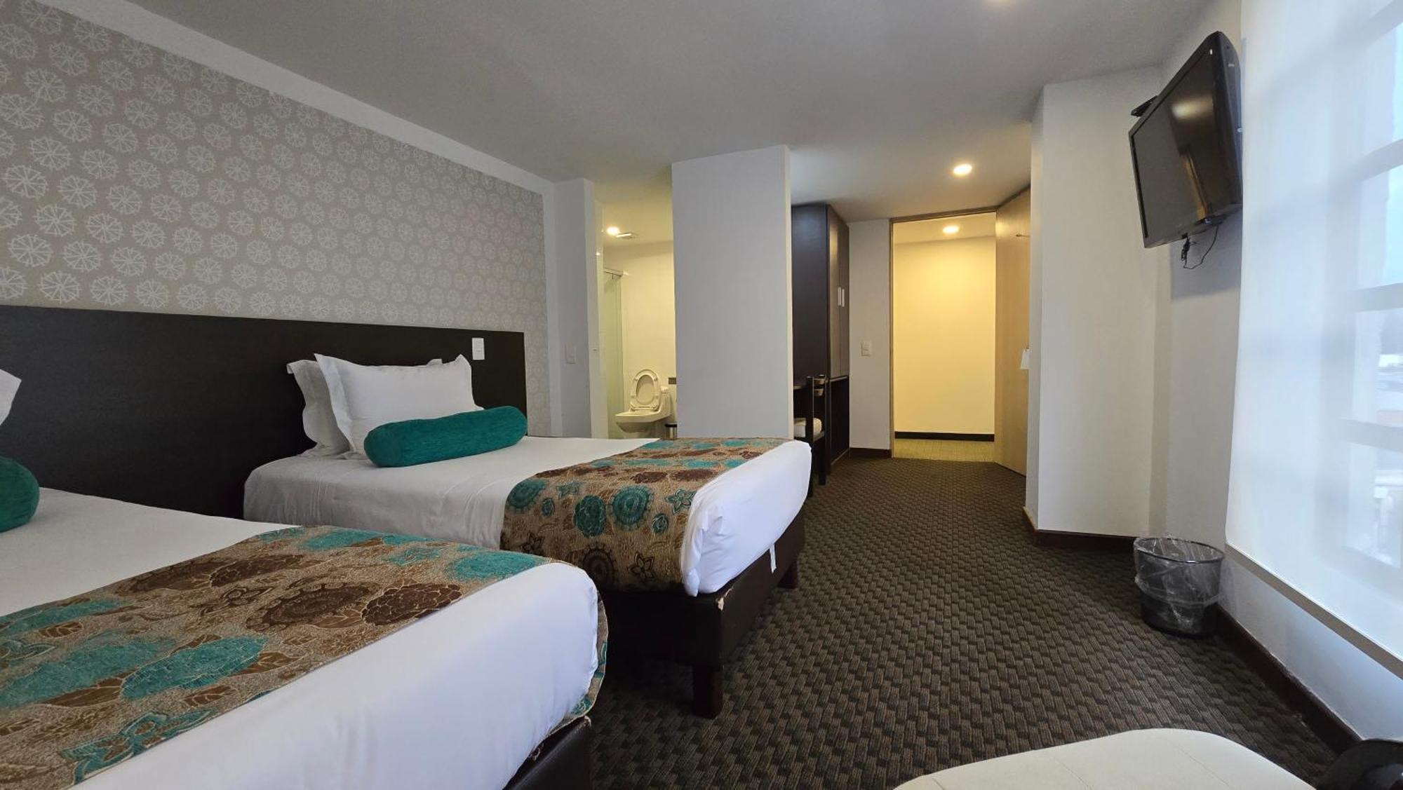 Hotel Castellana 95 โบโกตา ภายนอก รูปภาพ