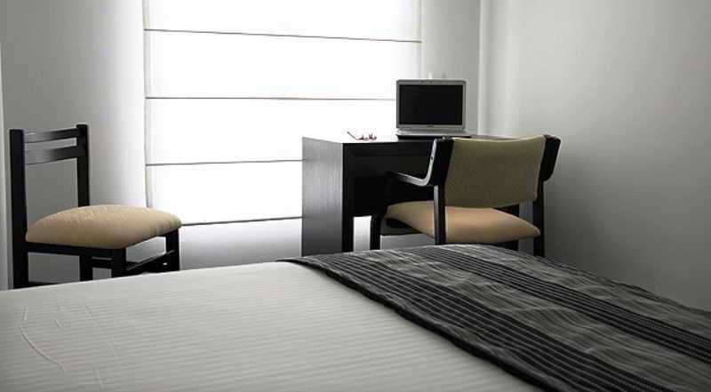 Hotel Castellana 95 โบโกตา ภายนอก รูปภาพ